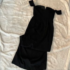 Aiden Mattox Black full length off the shoulder sweetheart neck gown size 0
